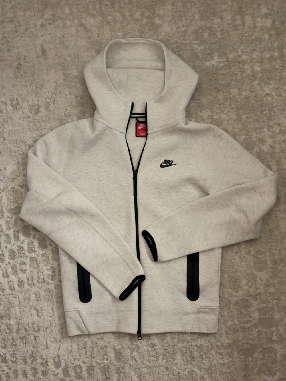 Women’s Nike Tech - SIZE S